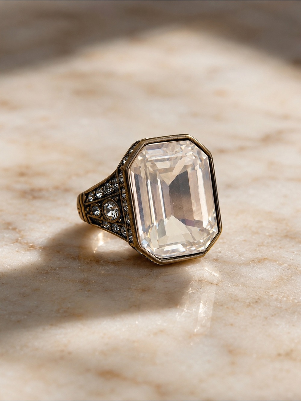HEIDI DAUS Art Deco Emerald Cut Crystal & Brass Cocktail Statement Ring | Size 6